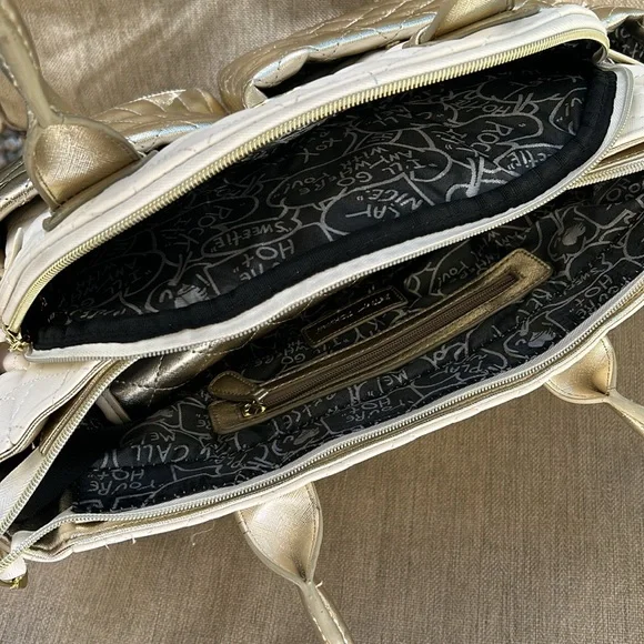 Betsey Johnson Diaper Bags with Changing Pad - Picture 6 of 11